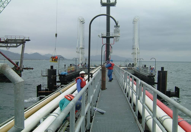 Mini Finger Pier Berths 3 & 4, 5 & 6, berthing facilities, trestles & catwalk & oil loading platform.